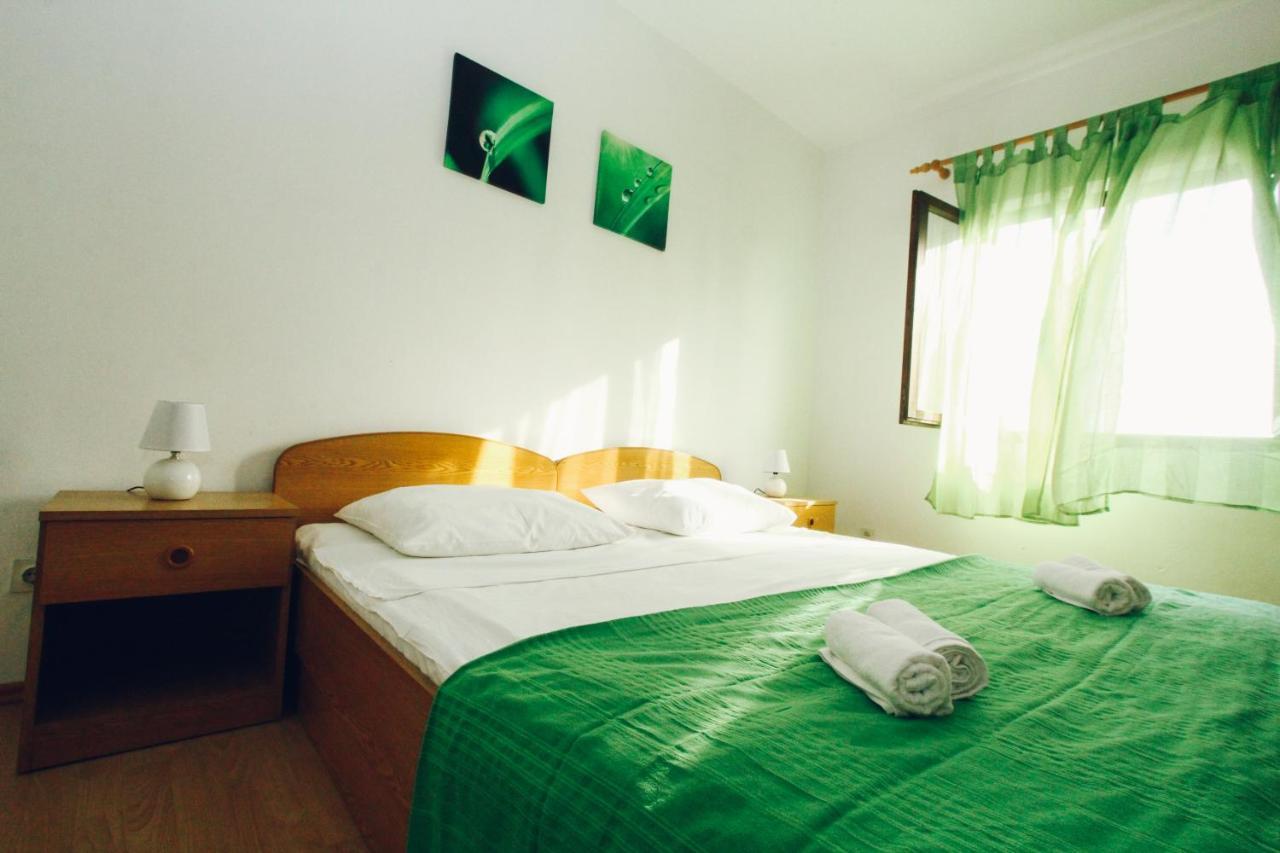 Apartments Gaja Green Ap Sveti Filip i Jakov Dış mekan fotoğraf